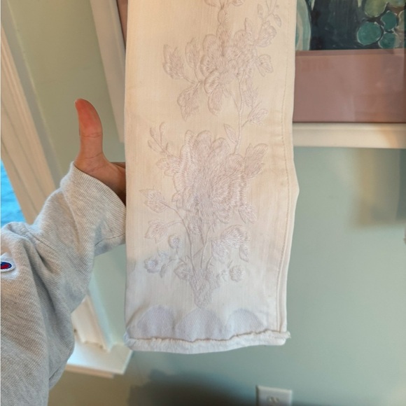 DL1961 MARA straight jeans with white embroidery - Picture 5 of 7